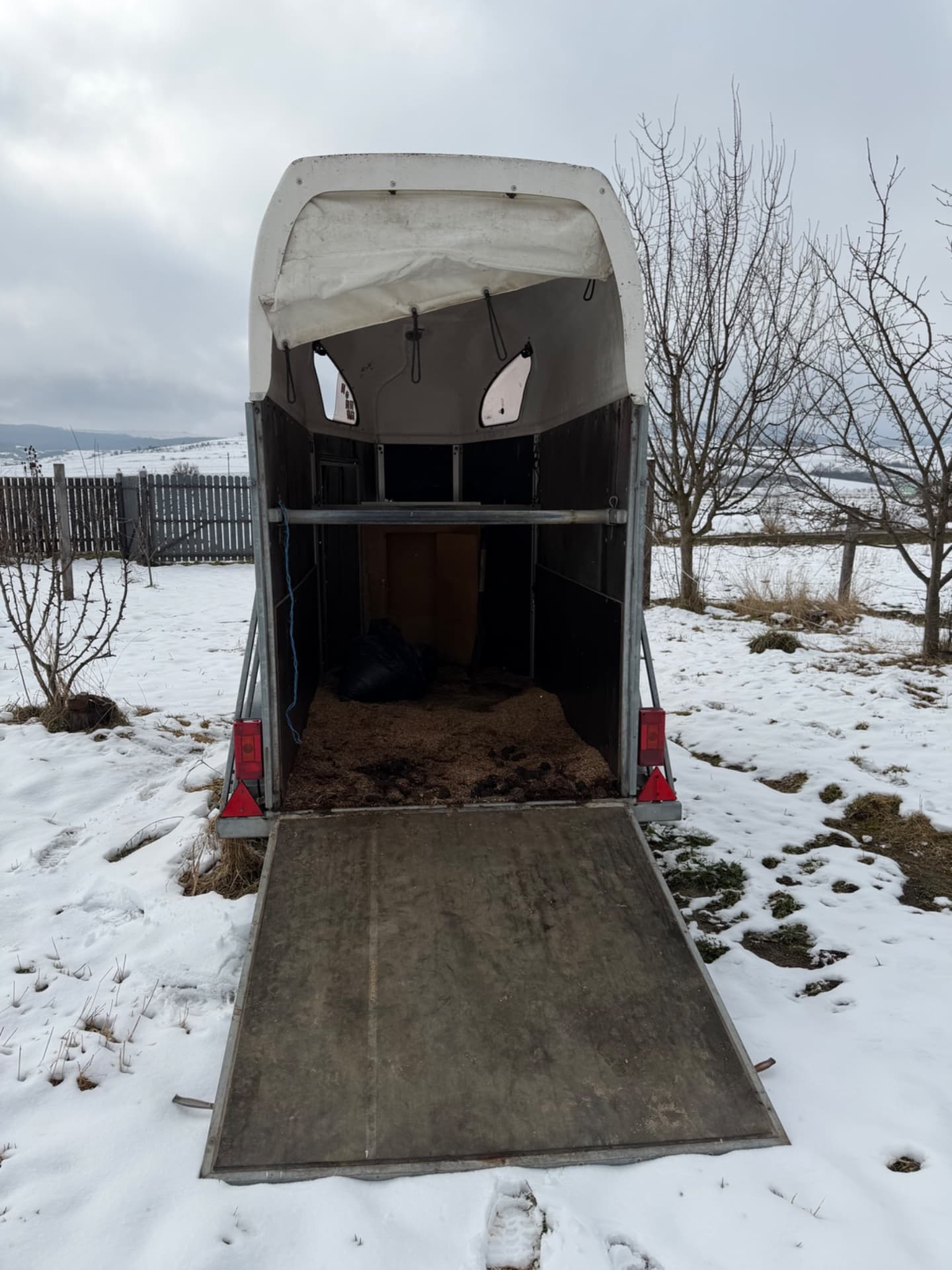 Lószállító 1.5 ATEC PK16, 2001 – 4. bélyegkép